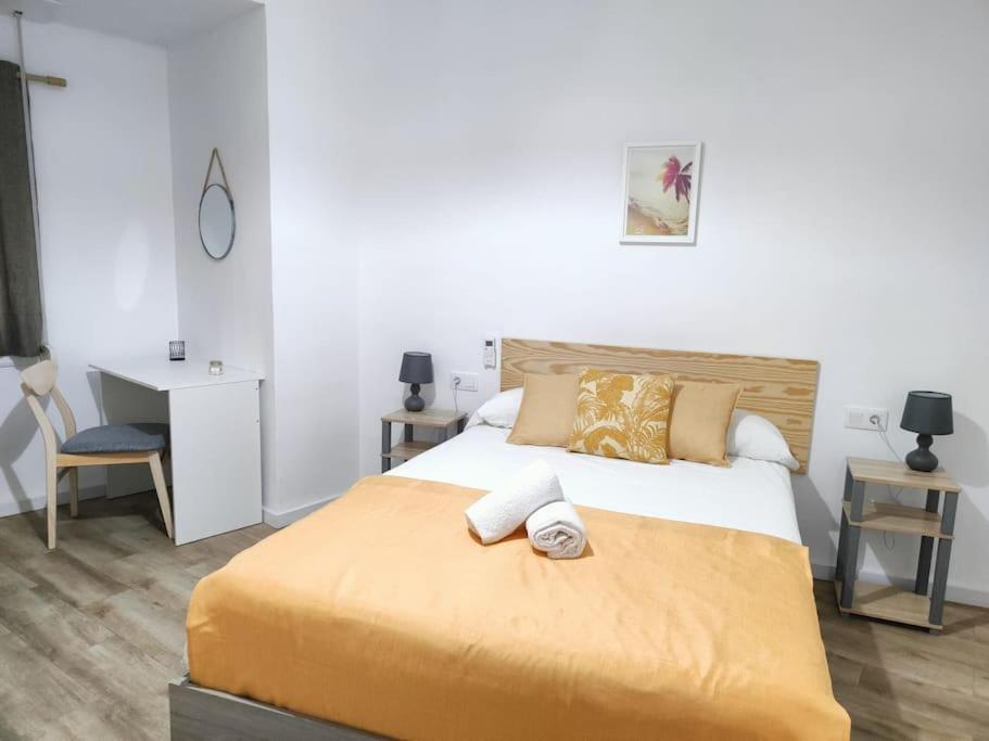Centrico Conjunto Habitacional อาลิกันเต ภายนอก รูปภาพ