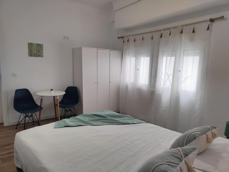 Centrico Conjunto Habitacional อาลิกันเต ภายนอก รูปภาพ